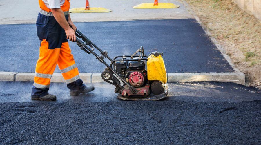 Professional gutter cleaning in Midland, PA